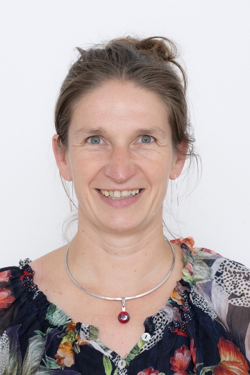 Bestuurslid Mevr. A. Visser