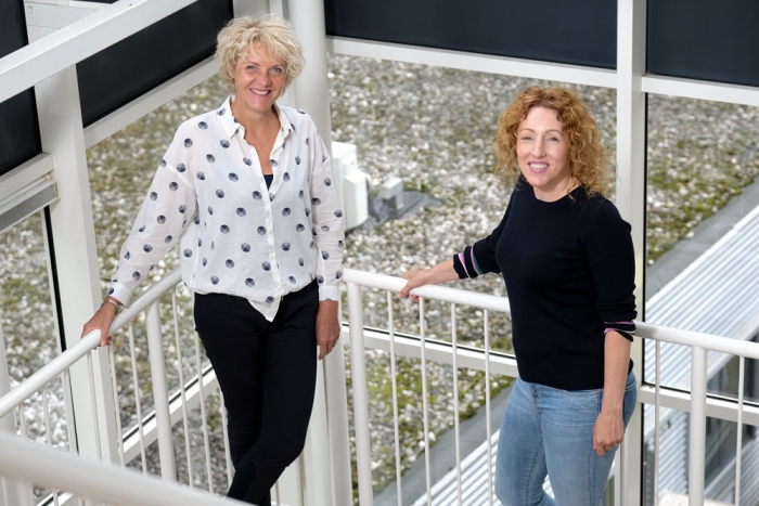 Jolanda Winnemuller en Isolde van Wessel.