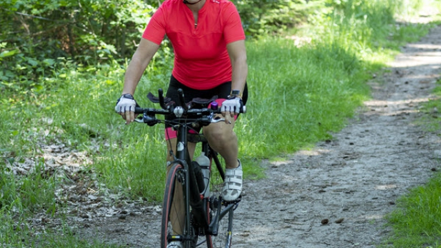 Anesthesioloog en pijnspecialist Tanja Heeren gaat zelf graag wielrennen. 