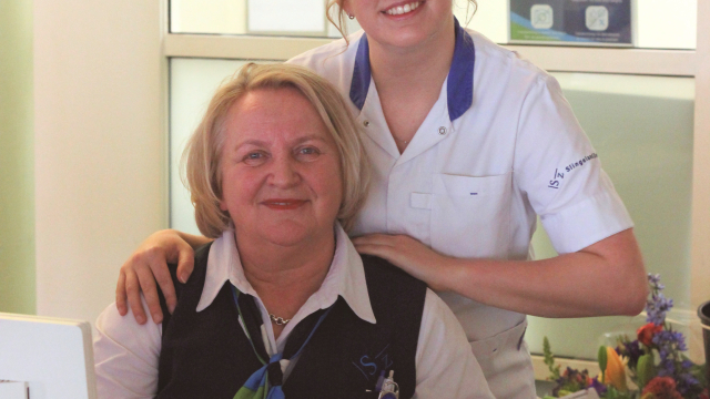 tine-en-lieke.jpg
